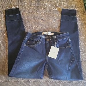Hidden Amelia skinny dark wash frayed hem jeans sz 25